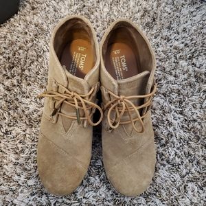 Toms wedge bootie